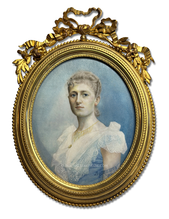 Portrait miniature by Joseph-Emmanuel Van Driesten depicting an elegantly dressed Parisian lady of the late nineteenth century