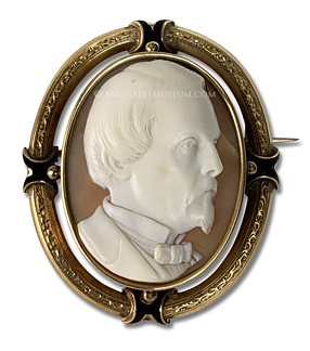 Cameo Portrait of an Early Nineteenth Century Gentleman